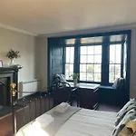 High St Flat